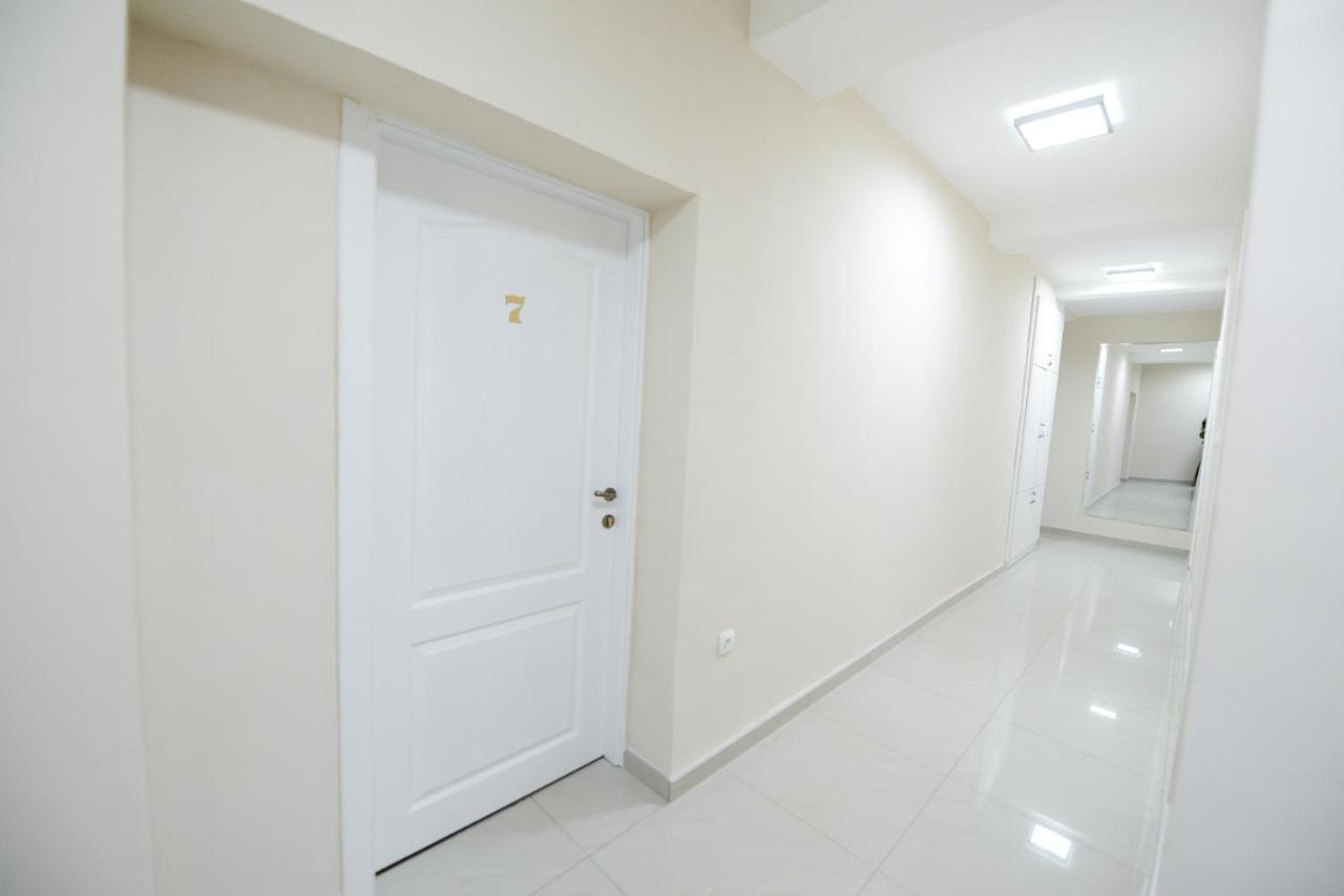 Mother Teresa Apartment Скопие Екстериор снимка