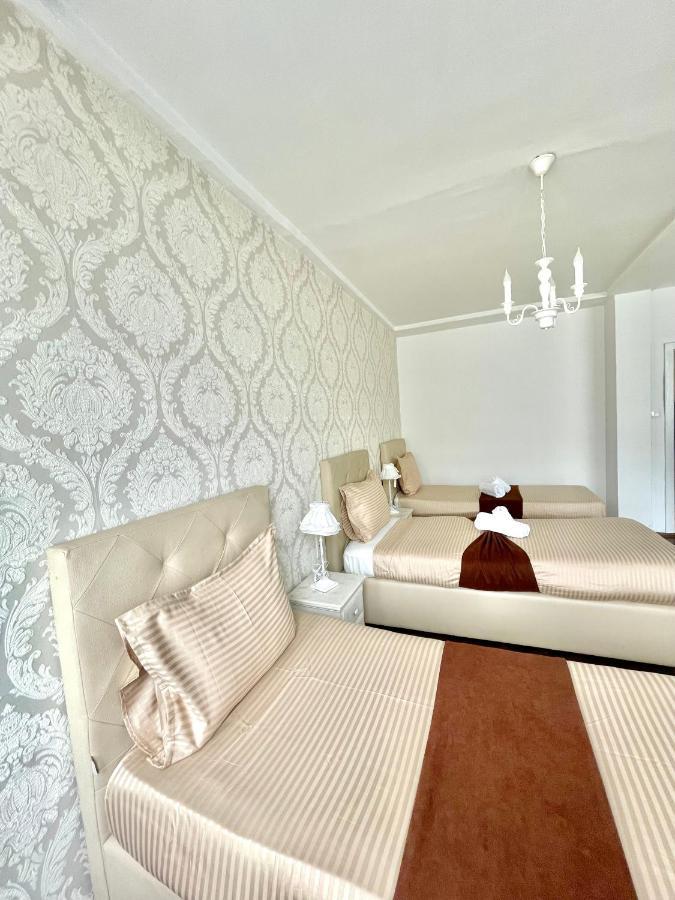 Mother Teresa Apartment Скопие Екстериор снимка