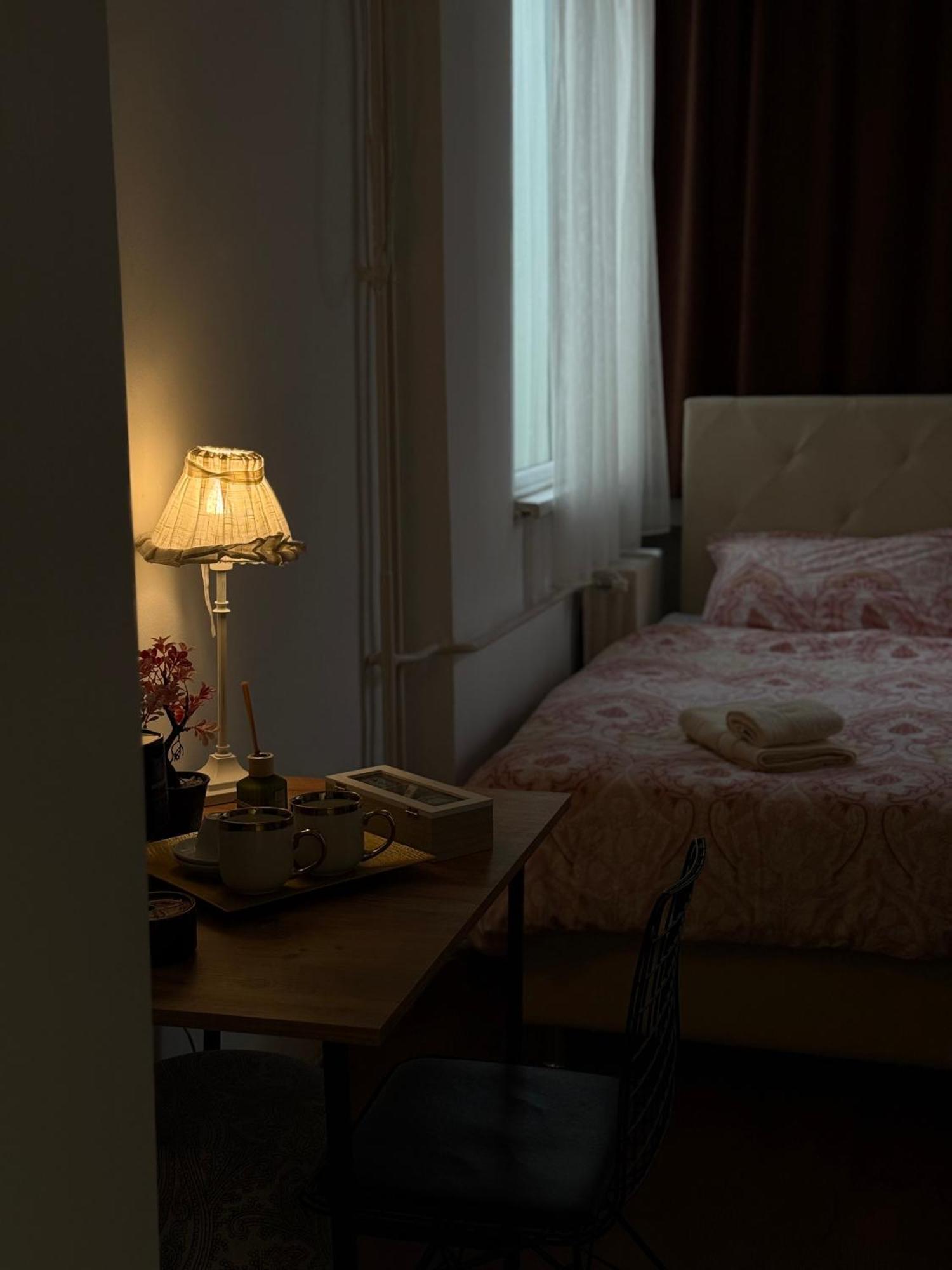 Mother Teresa Apartment Скопие Екстериор снимка